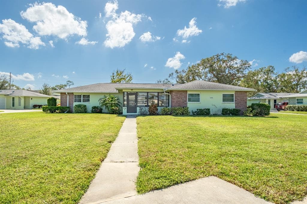2740 WHITEBRIDGE DRIVE UNIT A PALM HARBOR, FL 34684