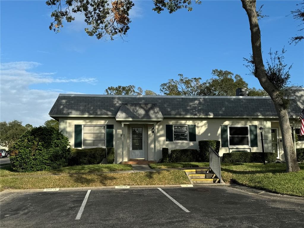 1427 NORMANDY PARK DRIVE UNIT 1 CLEARWATER, FL 33756