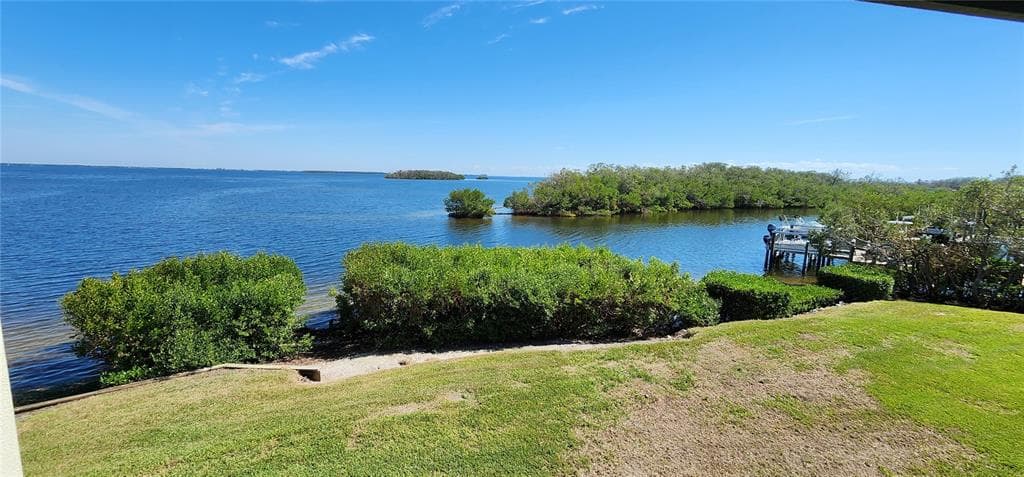 1515 PINELLAS BAYWAY S UNIT 9 TIERRA VERDE, FL 33715