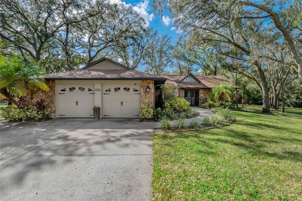 3735 THORNBUSH LANE NEW PORT RICHEY, FL 34655