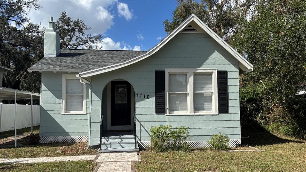 7710 N HIGHLAND AVENUE TAMPA, FL 33604