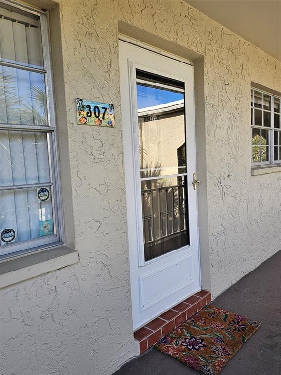 946 VIRGINIA STREET UNIT 307 DUNEDIN, FL 34698