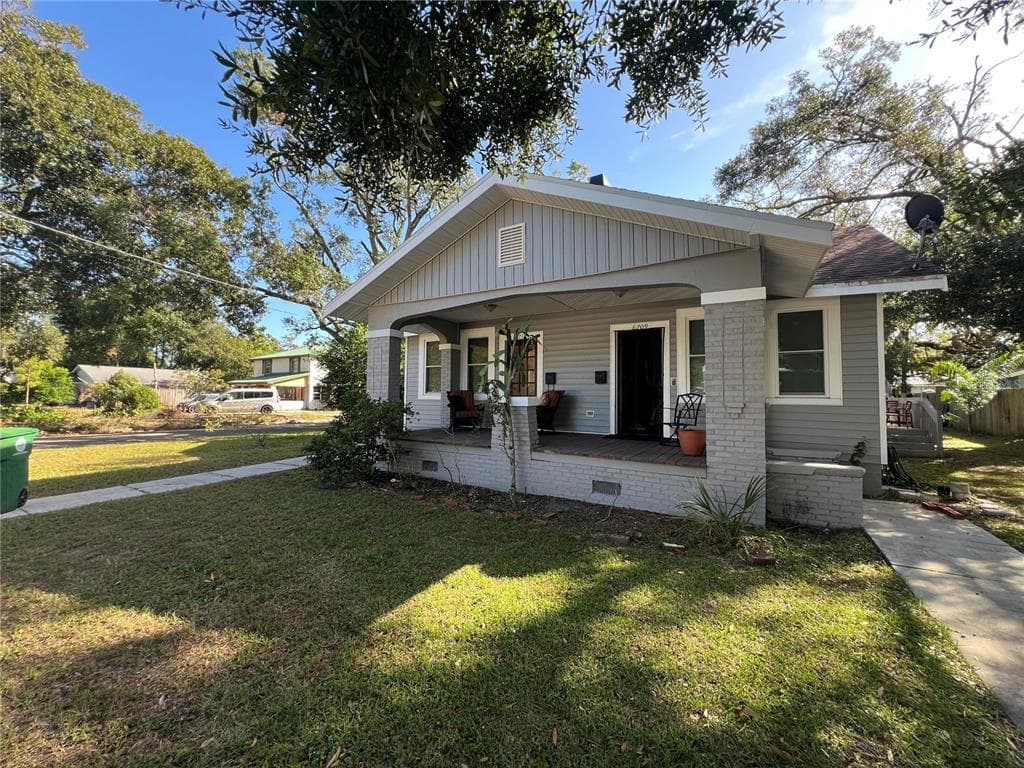 6709 N BRANCH AVENUE TAMPA, FL 33604