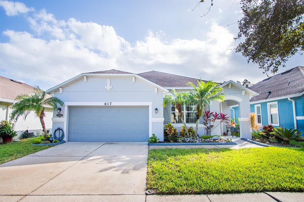 617 AEOLIAN DRIVE NEW SMYRNA BEACH, FL 32168
