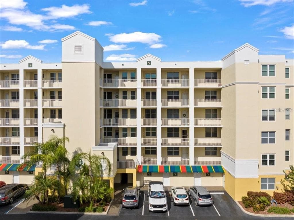 1200 COUNTRY CLUB DRIVE UNIT 4504 LARGO, FL 33771