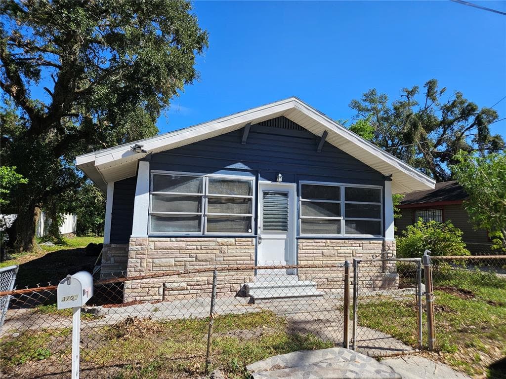 3709 N 12TH STREET TAMPA, FL 33603