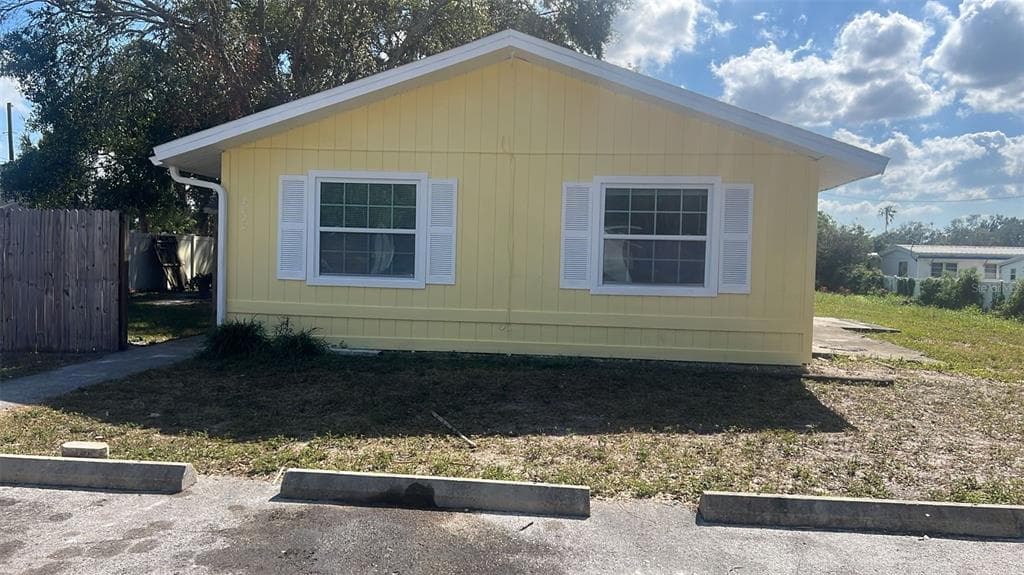 2820 OAKLAWN AVENUE LARGO, FL 33771