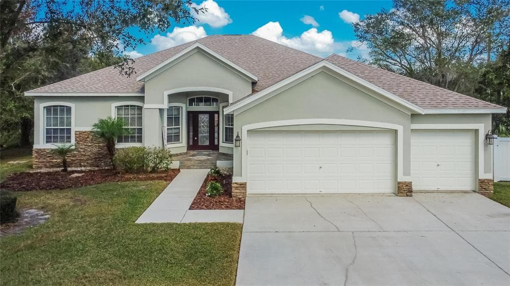 2543 CENTENNIAL FALCON DRIVE VALRICO, FL 33596