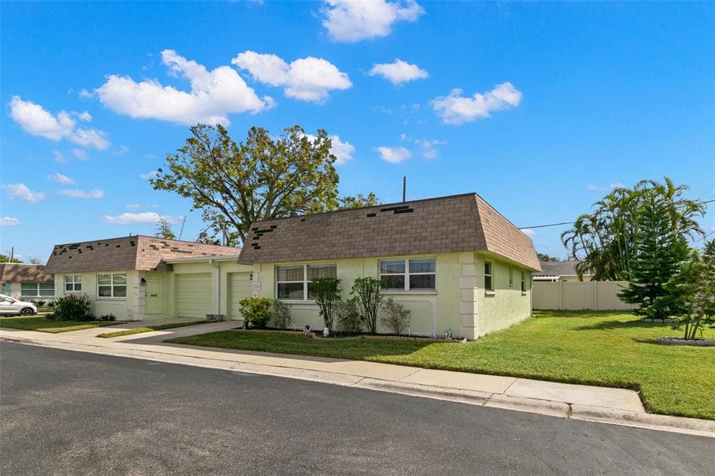 7084 ELINOR N PINELLAS PARK, FL 33781