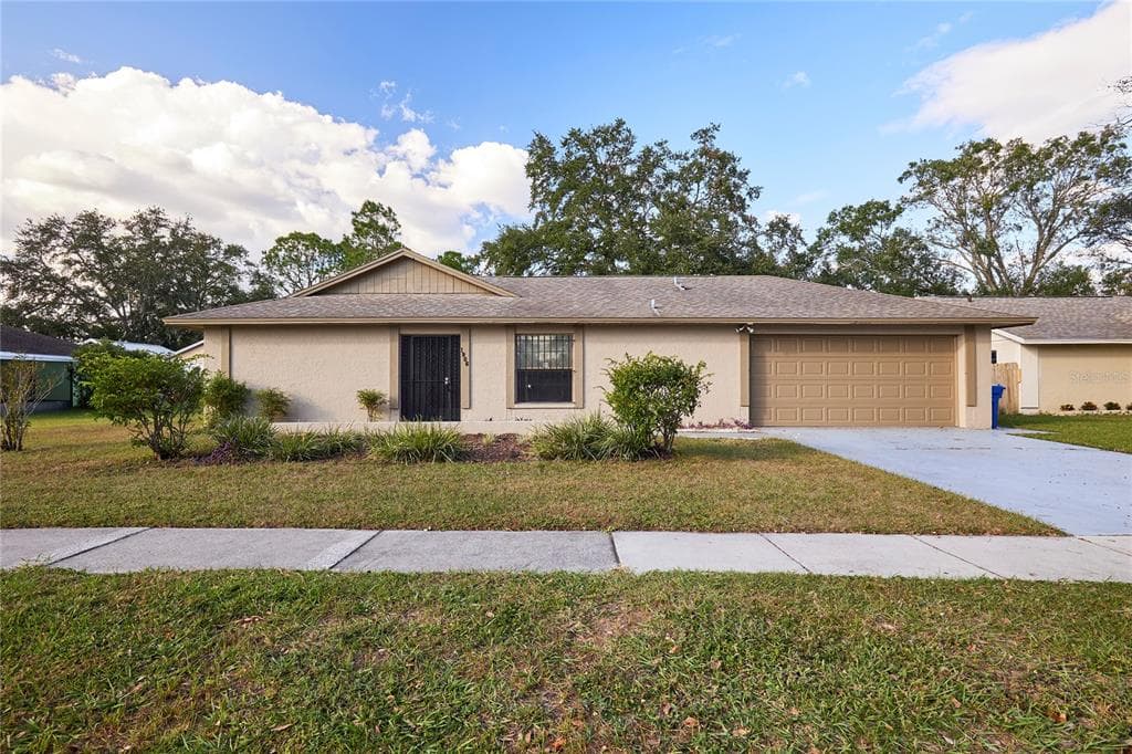 1906 CEDARBROOKE DRIVE LUTZ, FL 33549