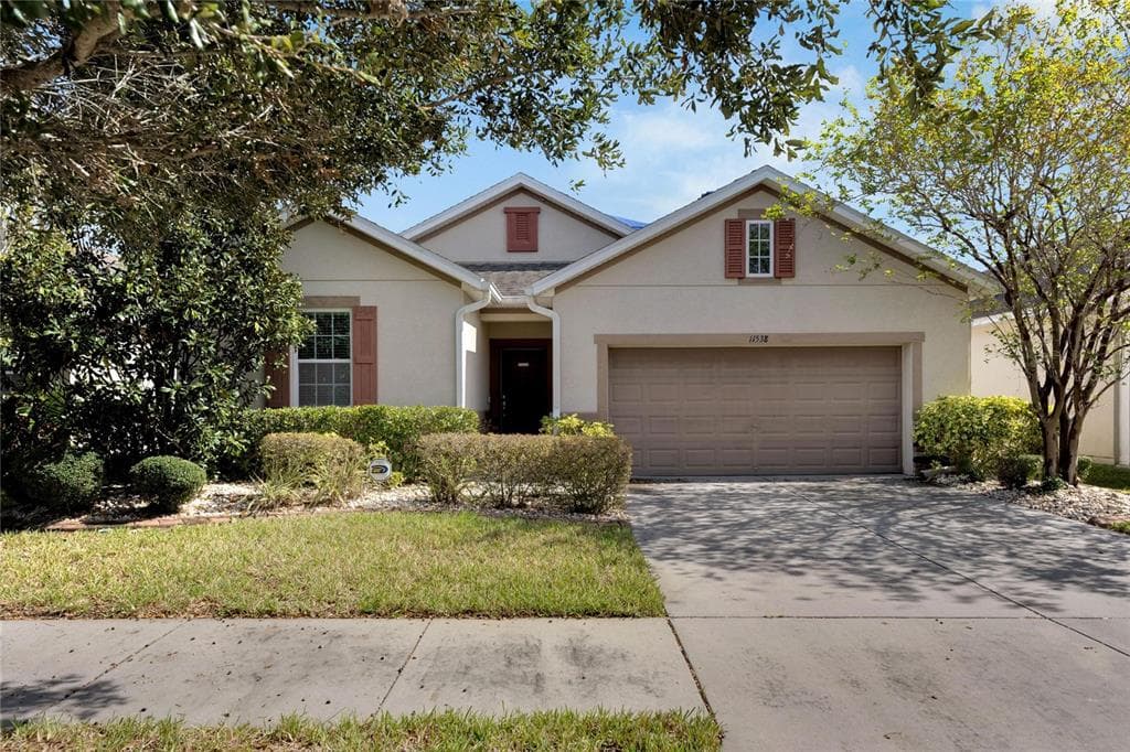11538 TANGLE BRANCH LANE GIBSONTON, FL 33534