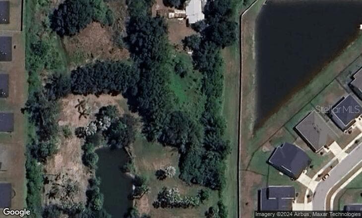 2001 3RD STREET SE RUSKIN, FL 33570