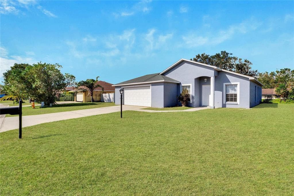6064 MISSION DRIVE LAKELAND, FL 33812