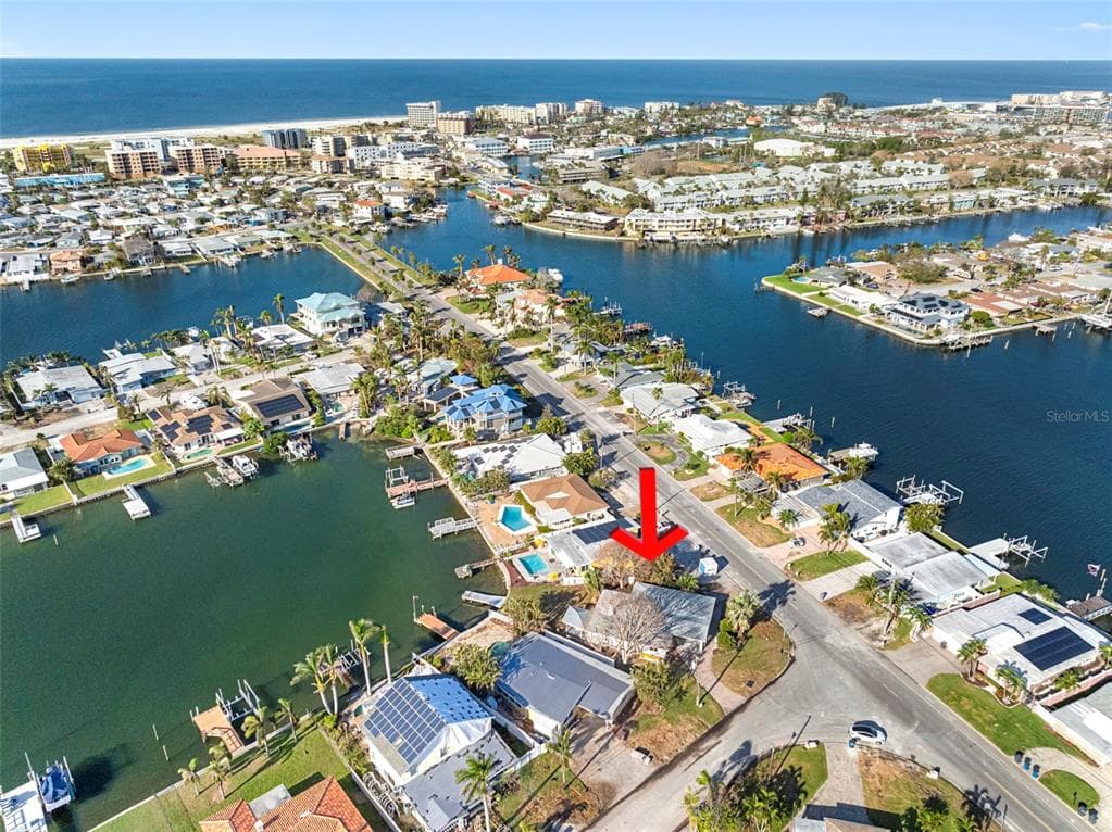 475 115TH AVENUE TREASURE ISLAND, FL 33706