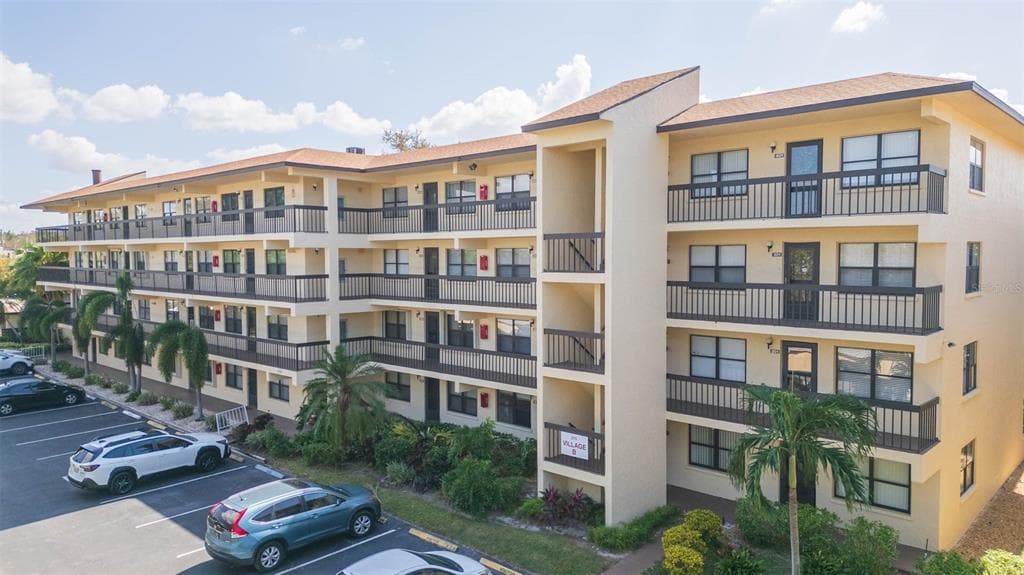 315 30 AVENUE W UNIT B201