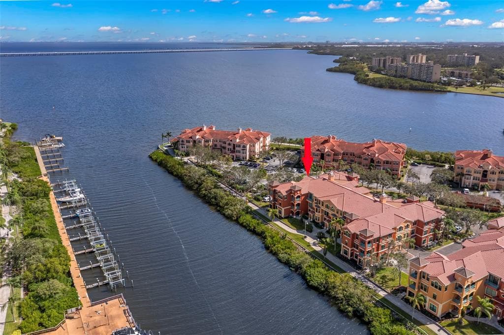 2746 VIA TIVOLI UNIT 120B CLEARWATER, FL 33764