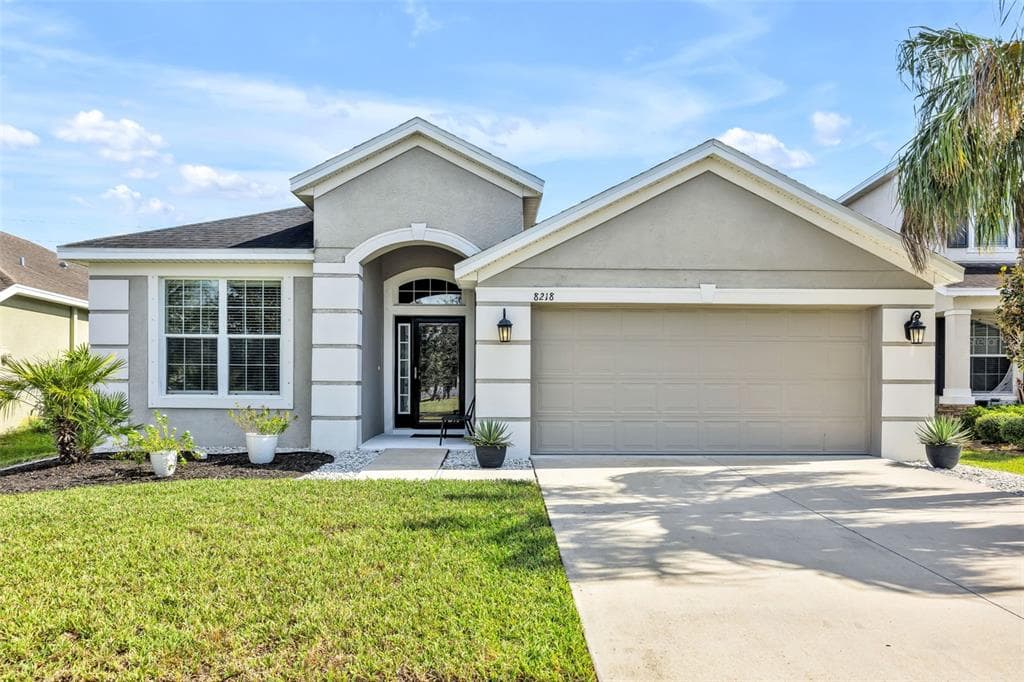 8218 WILLOW BEACH DRIVE RIVERVIEW, FL 33578