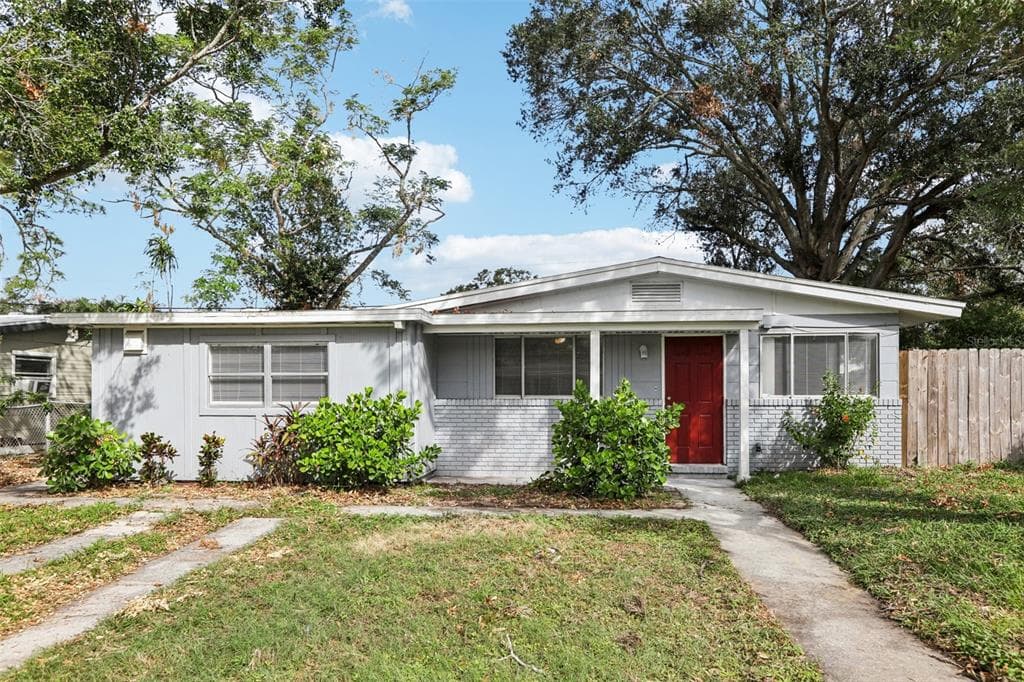 4435 W TRILBY AVENUE TAMPA, FL 33616
