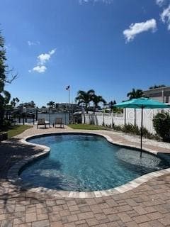 514 161ST AVENUE REDINGTON BEACH, FL 33708