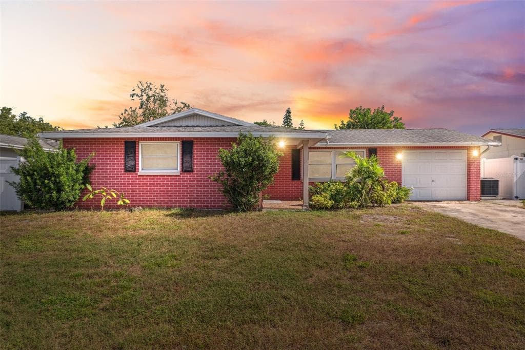 9234 STERLING LANE PORT RICHEY, FL 34668