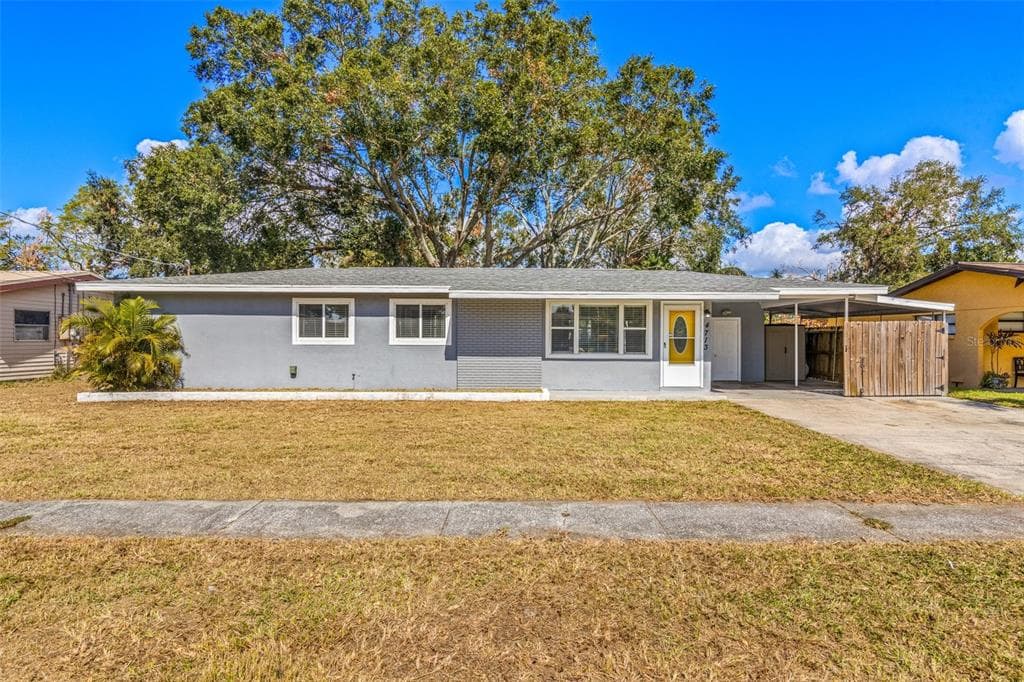 4713 W BAY AVENUE TAMPA, FL 33616