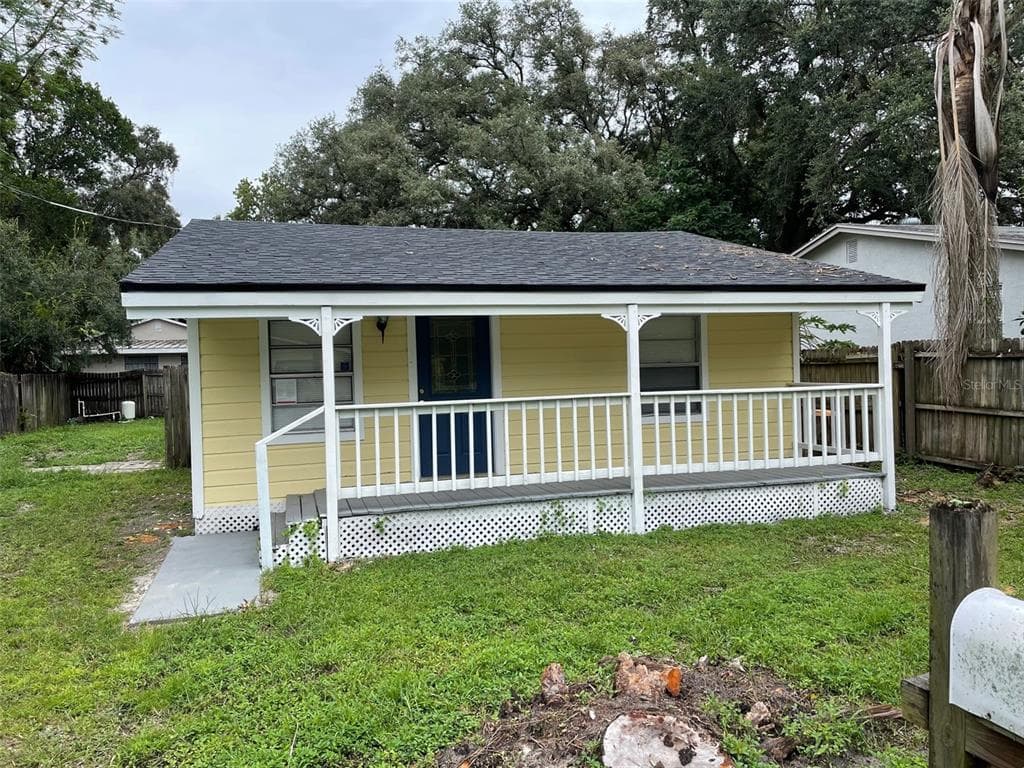 712 HOFFMAN BOULEVARD TAMPA, FL 33612