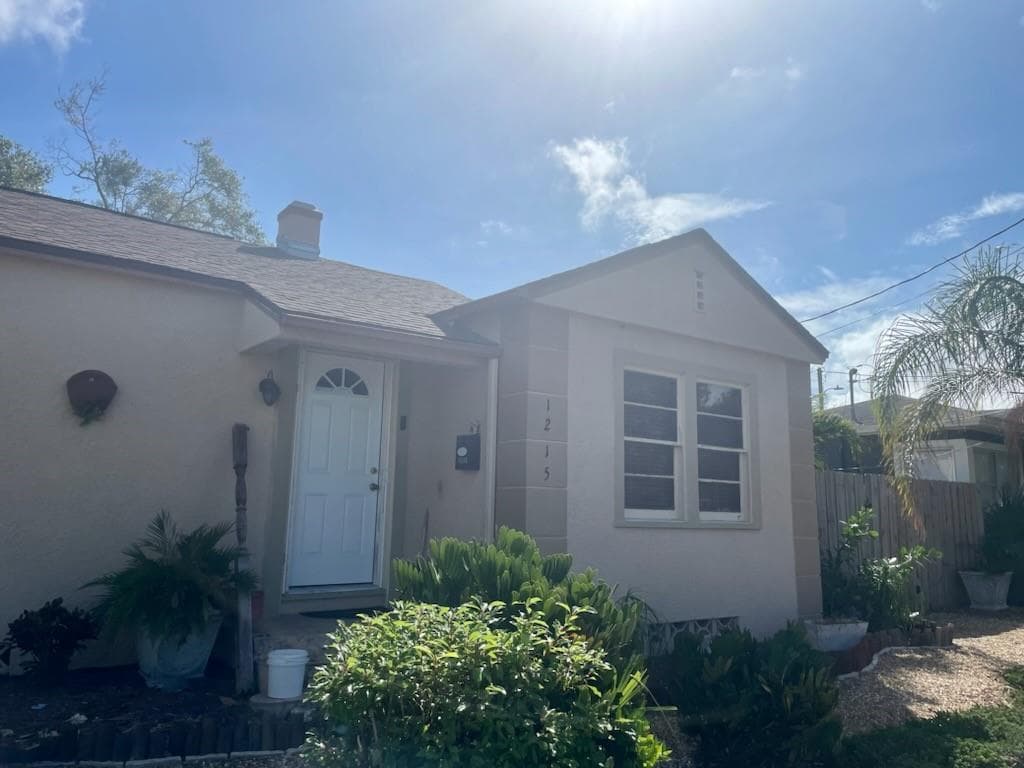 1215 N GARDEN AVENUE CLEARWATER, FL 33755