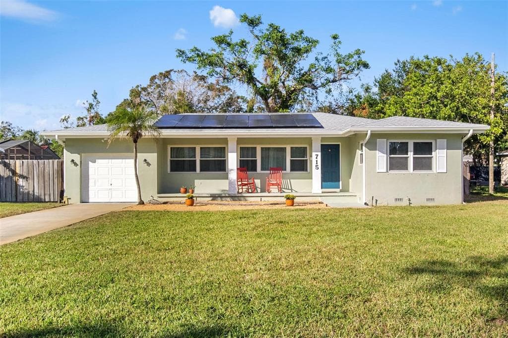 715 68TH AVENUE S ST PETERSBURG, FL 33705