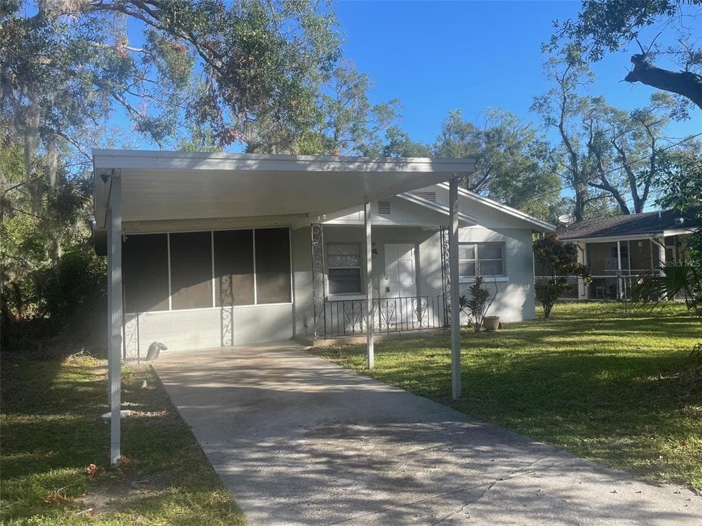 2002 E IDLEWILD AVENUE TAMPA, FL 33610