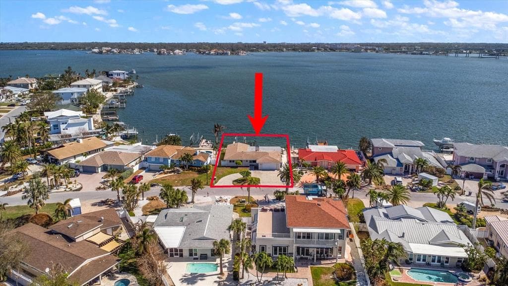 2187 LOUISA DRIVE BELLEAIR BEACH, FL 33786