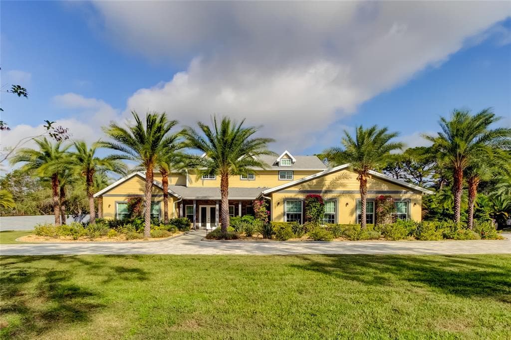 2420 KENT PLACE CLEARWATER, FL 33764