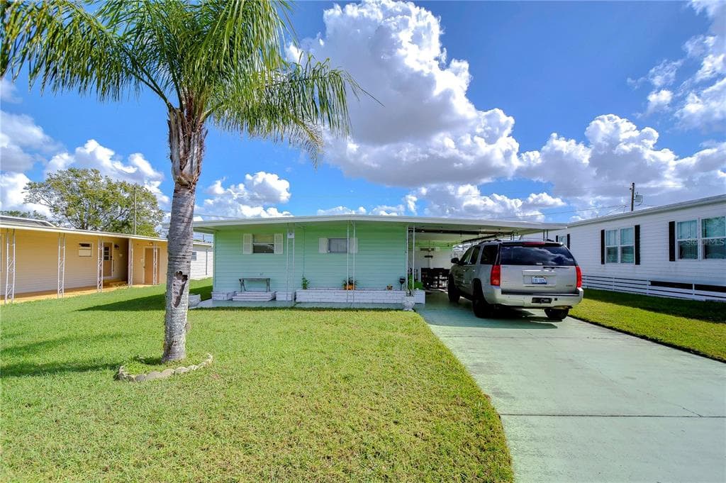 5330 VERA STREET ZEPHYRHILLS, FL 33542