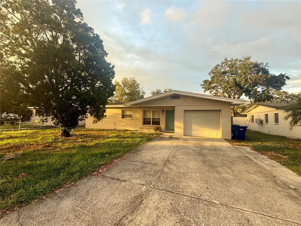 4717 W FIELDER STREET TAMPA, FL 33611