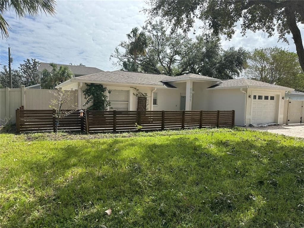 6001 N LYNN AVENUE TAMPA, FL 33604