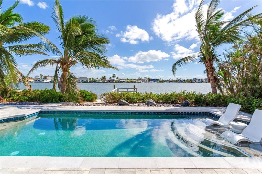 16341 REDINGTON DRIVE REDINGTON BEACH, FL 33708