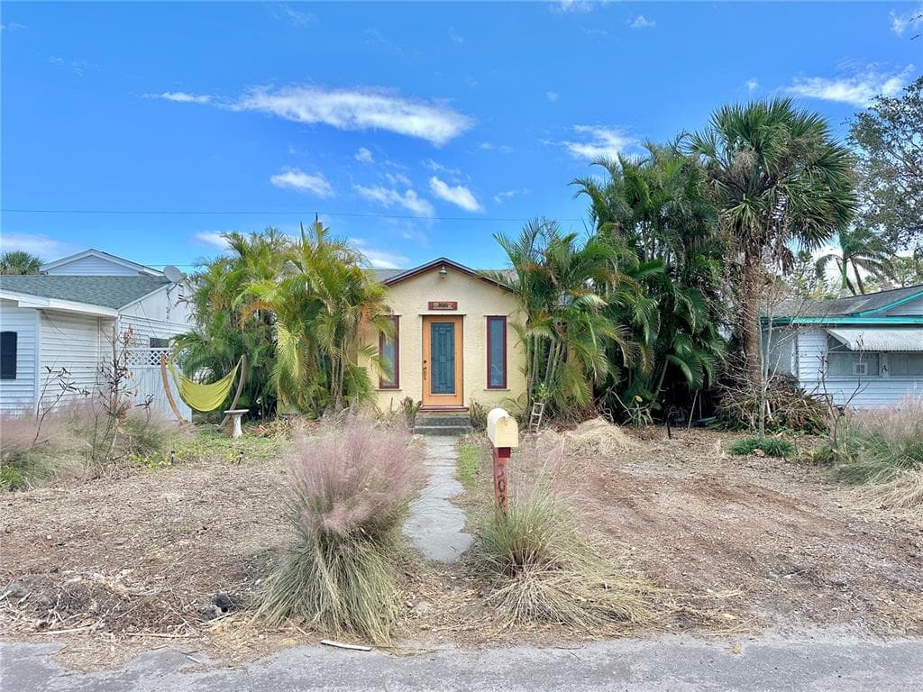 3020 CLINTON STREET S GULFPORT, FL 33707