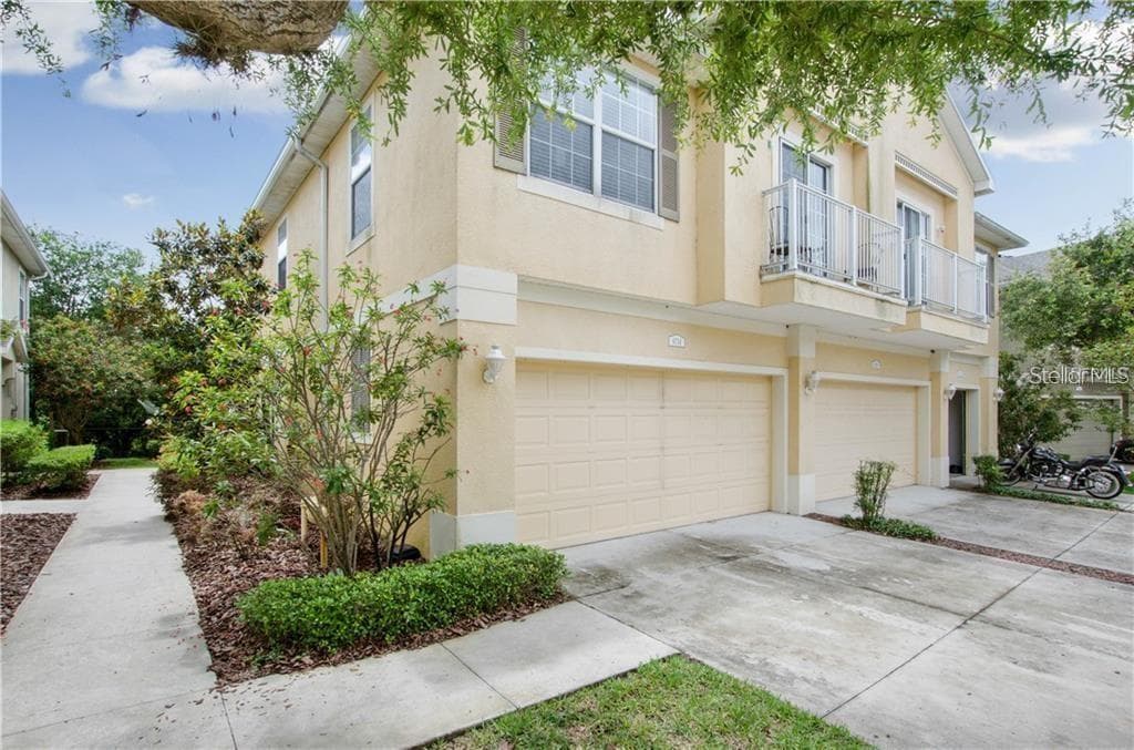 6734 EAGLE FEATHER DRIVE RIVERVIEW, FL 33578