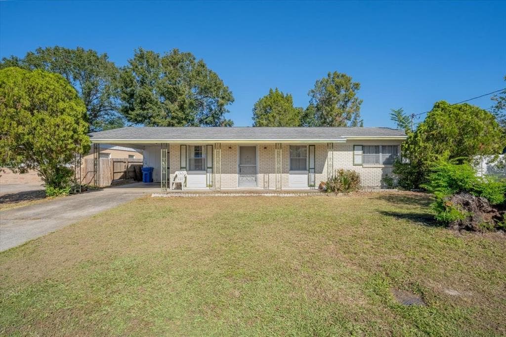 7106 DRAPER PLACE TAMPA, FL 33610