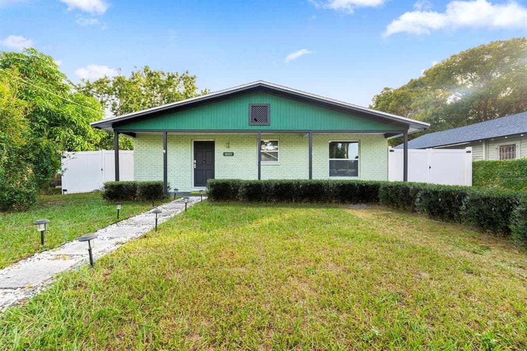 1013 E 28TH AVENUE TAMPA, FL 33605