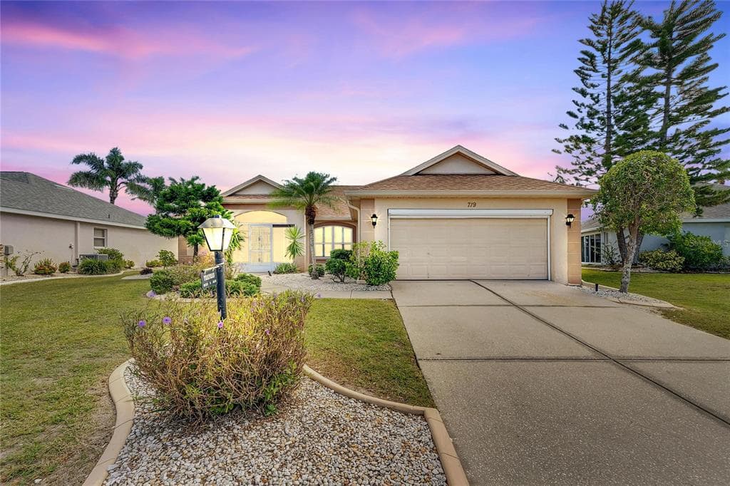 719 WINTERBROOKE WAY SUN CITY CENTER, FL 33573