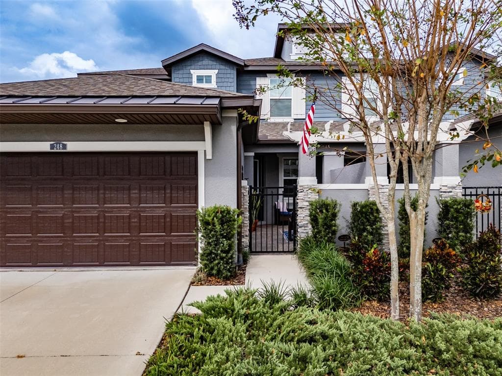 248 VILLA LUNA LANE LUTZ, FL 33549
