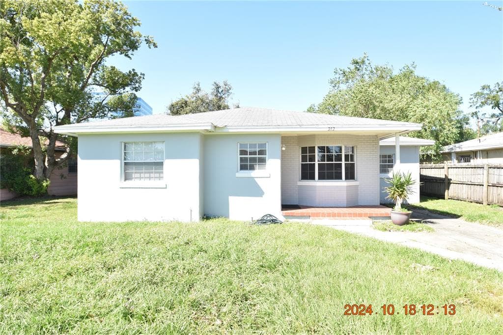 212 N CLEARVIEW AVENUE TAMPA, FL 33609