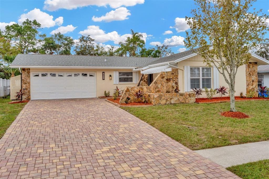 6924 PIN CHERRY LANE PORT RICHEY, FL 34668