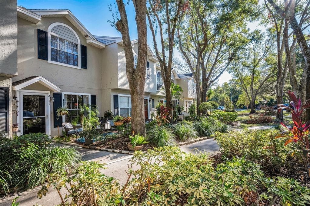 2155 FOX CHASE BOULEVARD PALM HARBOR, FL 34683