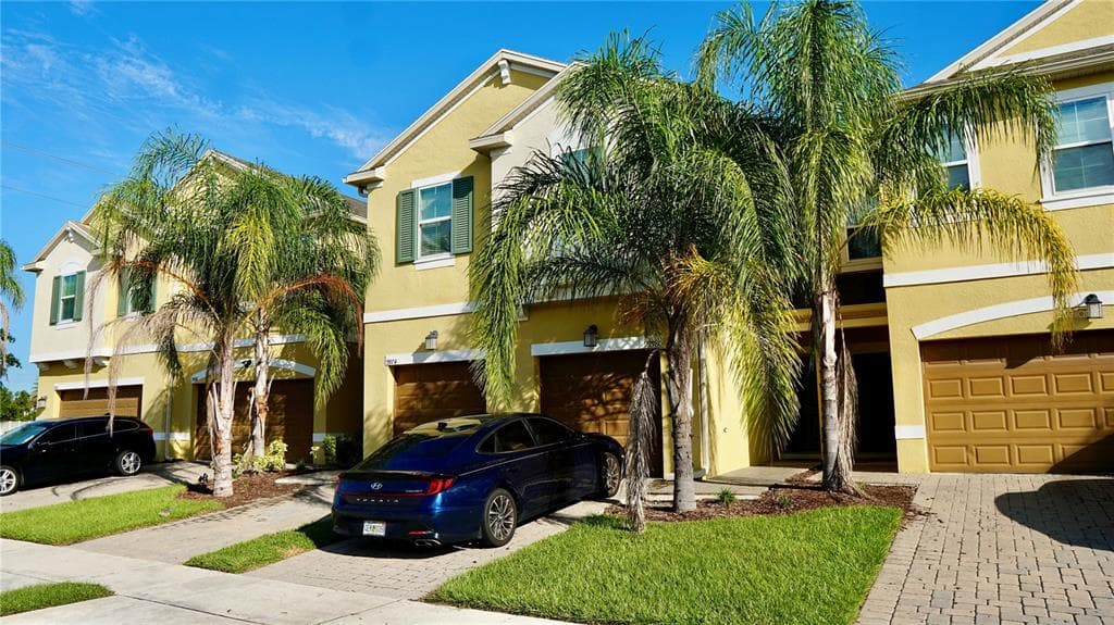 9980 RED EAGLE DRIVE ORLANDO, FL 32825