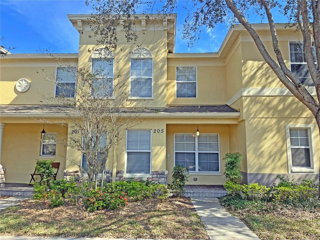 205 PENMARK STONE PLACE VALRICO, FL 33594