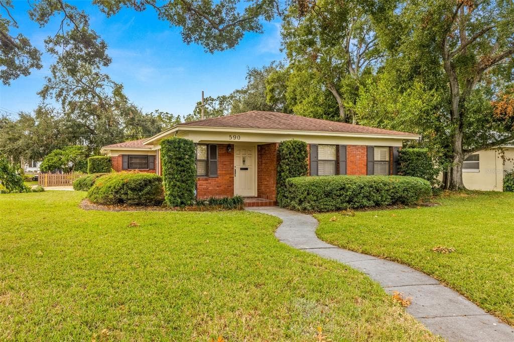 590 LUZON AVENUE TAMPA, FL 33606