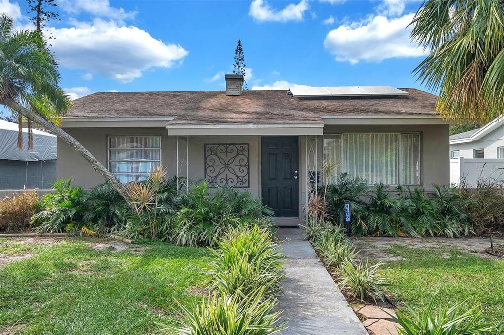 4678 18TH AVENUE S ST PETERSBURG, FL 33711