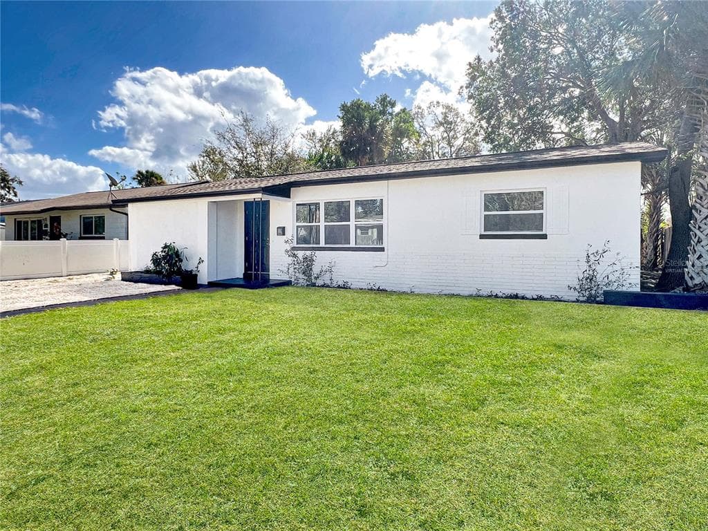 644 62ND AVENUE S ST PETERSBURG, FL 33705