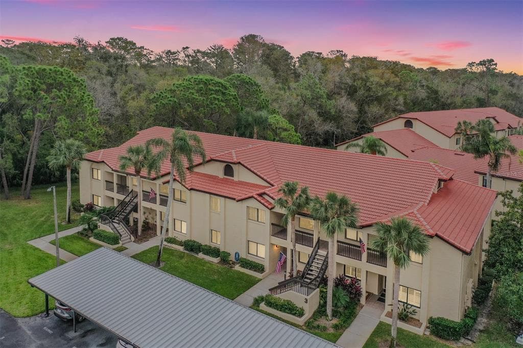 1801 E LAKE ROAD UNIT 3G PALM HARBOR, FL 34685